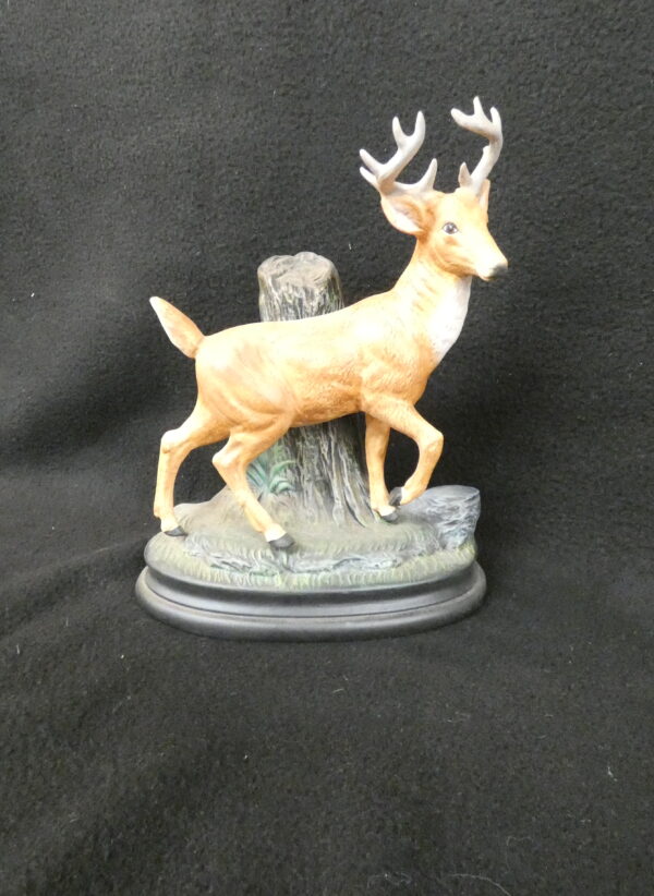 Standing Buck    Single